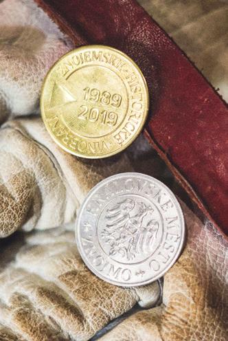 Speciál ZNOJEMSKÉ HISTORICKÉ VINOBRANÍ 3 Malým hostům vstup povolen Při vstupu v ulici Kollárova bude děti vítat šašek Jasánek v podání půvabné tanečnice Moniky Kulhánkové.