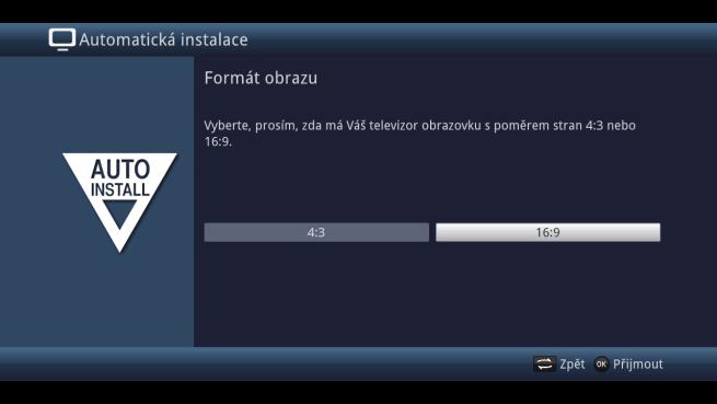 Akceptovat nebo Odmítnout. Potvrďte Vaši volbu tlačítkem OK. Připojení k internetu lze ve kterémkoliv okamžiku v hlavním menu aktivovat nebo jej zrušit. 6.