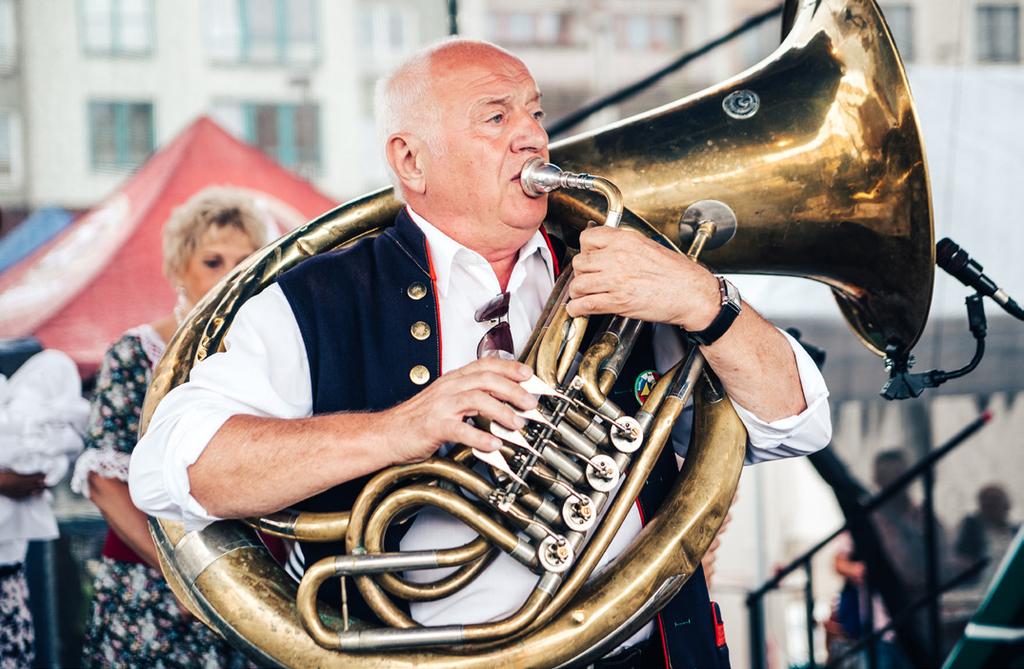 11 Mezinárodní festival dechových hudeb Kubešova Soběslav 2019 V pořadí 25. ročník festivalu Kubešova Soběslav se letos s očekáváním opět vrátil na náměstí Republiky.
