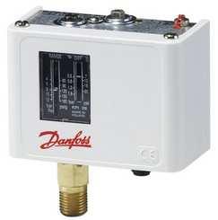 Diferenciální termostaty RT Danfoss Termostaty s nastavitelnou neutrální zónou Model Provozní Differenziali Neutrální zona Neutrální zona Provedení Délka Číslo Katalogové Cena rozsah Min. temp. Max.