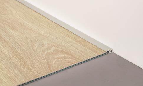 elegantní a moderní vzhled Přetíratelné podlahové lišty IVC Accessories: styl dle vlastní vůle - Unikátní voděodolný materiál - Soulad