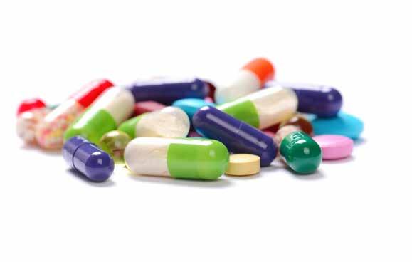 ODDĚLENÍ KLINICKÉ FARMACIE vedoucí klinická farmaceutka: PharmDr.