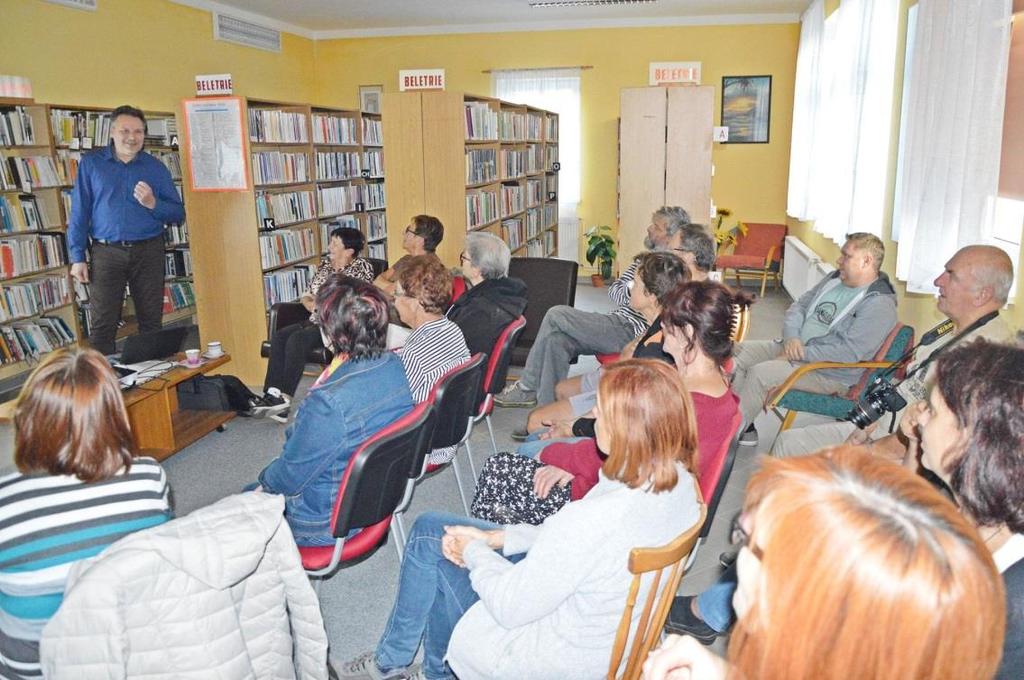 ČAJ O PÁTÉ Každý druhý pátek v měsíci (od ledna do dubna a od října do prosince) se koná v místní knihovně posezení při čtení a šálku čaje. V pátek 9.