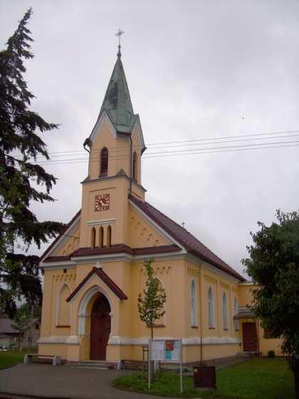 90. VÝROČÍ POSVĚCENÍ KAPLE V KYJOVICÍCH Drazí farníci, přijďte a přijeďte 15.9.2019 do Kyjovic! Chtěli bychom společně s Vámi oslavit významné výročí naší kaple. A na co se můžete těšit?