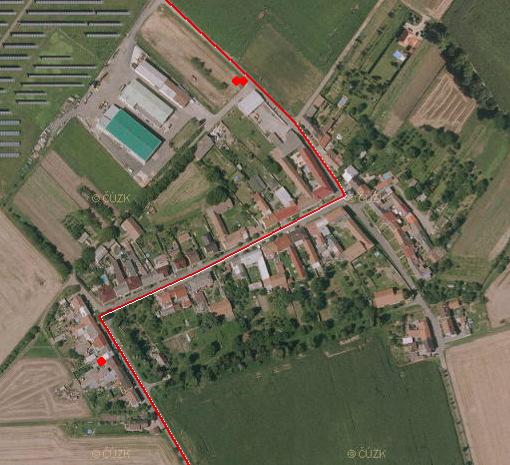 A. Průvodní zpráva 5/13 V blízkém prostoru průtahu silnice III/5079 došlo v období posledních pěti let, tedy od 4.2.2014 pouze ke dvěma evidovaným dopravním nehodám. Podrobněji viz: http://pcr.jdvm.