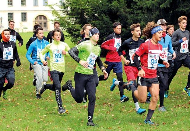 Úvod představení nabídl malé okénko do života školy, mezi jejíž hlavní