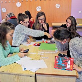 GYMNÁZIUM ŠESTILETÉ DENNÍ STUDIUM S MATURITOU JSTE STUDIJNÍ TYP? CHCETE POKRAČOVAT VE STUDIU NA VYSOKÉ ŠKOLE? BAVÍ VÁS JAZYKY, HISTORIE, FILOZOFIE NEBO LITERATURA?