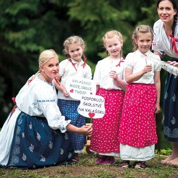 Hlavním myšlenkou našeho pojetí vzdělávání je probouzet v dětech prostřednictvím každodenních činností a her tvořivost, samostatnost, umělecké, sportovní a estetické nadání.