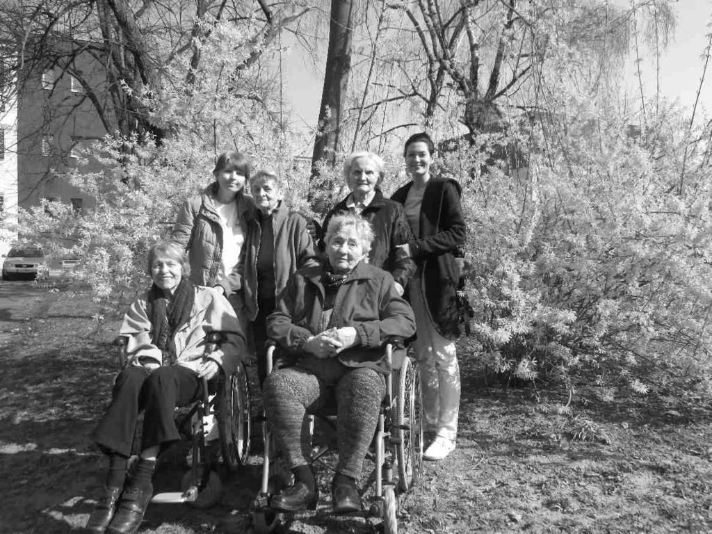 3. Domovinka pro seniory - denní a týdenní stacionář Syllabova 20, 703 00 Ostrava Vítkovice Vedoucí Domovinky: Mgr.