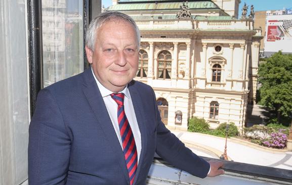 2 Září 2019 Slovo primátora Stav bazénů na základních školách Současně s náročnou přípravou rekonstrukce městského plaveckého bazénu probíhá údržba menších bazénů v libereckých základních školách.
