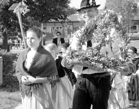 setkáním, folklorem, ale i recesí. Návštěvníci Trhu v podhradí se v sobotu 5. října od 10.00 do 18.