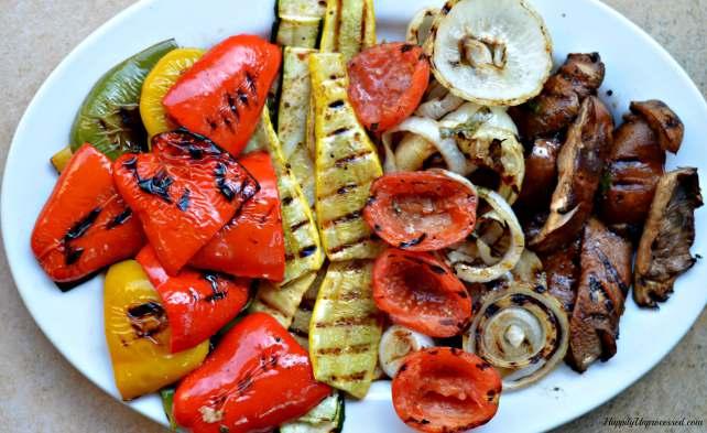 POVRĆE S ROŠTILJA GRILLED VEGETABLES / GEGRILLTES GEMÜSE POVRĆE S ROŠTILJA (TIKVICE, PATLIDŽAN, RA JČICA, GLJIVE, PAPRIKA) Grilled