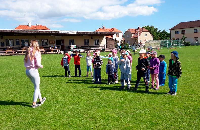 U nás se zrodil Klub seniorů, knihovnické dílničky, nedělní pohádky, dílny pro seniory, čtenářské dílny, pohybové aktivity pro nejmenší, pohybové aktivity pro seniory, projektové hodiny pro