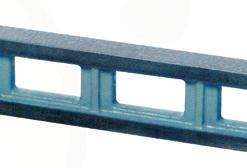 zaškrabané Class 0: jemně zaškrabané Triangular straight-edge Screwed-in handles Models longer than 500 mm are weight