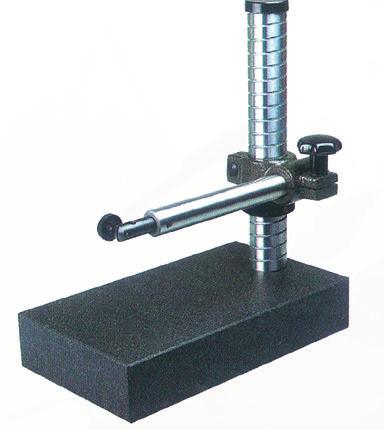 Kg Fine adjustment Clamping diameter: 8 mm + dovetail clamping Base: 50x0x40 mm, < µm, M8 thread Maximum height with micrometric gauge: 30 mm Long side face with mounting bores M5 Weight:. Kg 40.