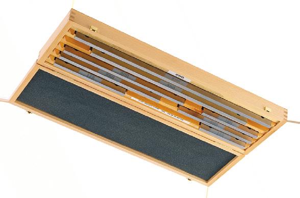 740 Držák pro válečkové měrky Handle for roller gauges Samostředící Spring adjstment Made of Aluminum - neškrábe Barevně odlišené konce pro horní a dolní toleranci Rozměry