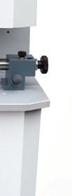 zarovnávat vzorek No need for sample alignment Široká hloubka pole Wide field depth Vysoká flexibilita a přizpůsobitelnost High flexibility and modularity Montáž příslušenství přímo na pracovní stůl