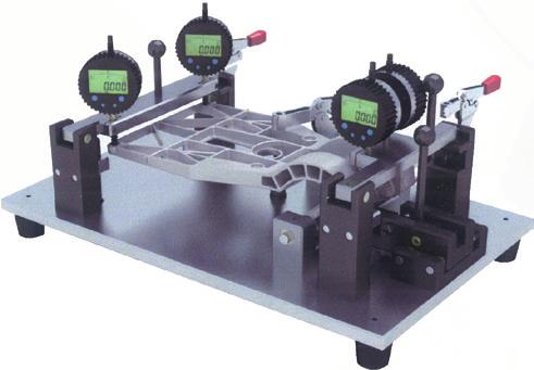 sleeves Stroje na kontrolu kvality dílů Part quality control machines Stroj je určený k přesnému měření polohy RPS bodů na dílech používaných v automobilovém průmyslu.