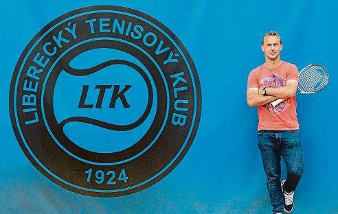 FOTO OTA BARTOVSKÝ, MAFRA MARIÁNSKÉ LÁZNĚ Stejně jako loni tenisté TCF Schicht Mariánské Lázně obsadili v jedné ze čtyř skupin první ligy druhé místo a bez problémů se udrželi ve druhé nejvyšší