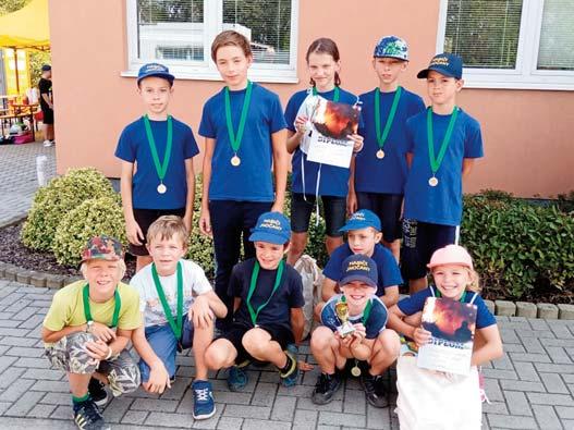 SDH JINOČANY S úctou Lenka Kouřilová MATEŘSKÁ ŠKOLA Vážení rodiče, milí čtenáři. Poslední srpnové dny byly, jak je zvykem ve školních zařízeních, nabité úklidem a přípravami.