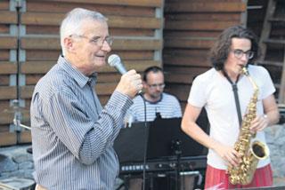 Posloucháme vypráv ní o jejich vzájemných rozhovorech p ed koncem mladého života a kone ného smí ení se se smrtí.