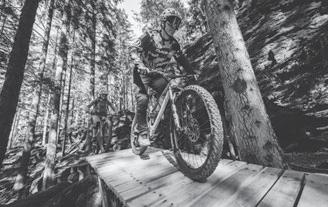 strana 8 Sport 5. ervence 2019 M sto vybudovalo KELTSKÉ TRAILY pro bikery M sto Sušice dob e využívá své jedine né polohy a stále rozši uje nabídku rekrea ních a sportovních aktivit.