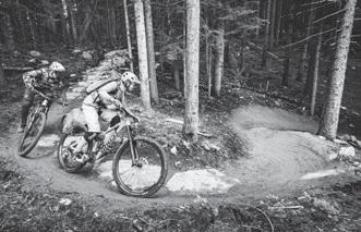 Zbudováním t chto tras pohotov zareagovalo na sportovn rekrea ní trend posledních let, kdy technický vývoj horských kol umož uje náro n jší jízdu i širší ve ejnosti. O letním slunovratu 21.