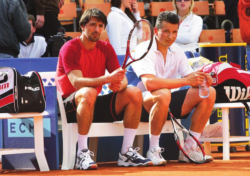 rtneři klubu/třinecké železárny - Evžen Balko 24/ Rozhovor/Iva Šimůnková 28/ CTC/Návštěva v Dublinu: Fitzwilliam udělal dojem 30/ Ve V.I.P.