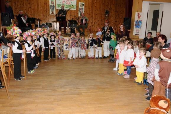 Naše děti mají masopust velice rády, s radostí se připravují a vyznají se v tradici.
