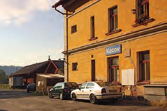 Železniční nádraží v Kácově se mihlo i v historickém snímku Juraje Herze o poválečném odsunu Němců Habermannův mlýn. 3 A 5A 5 6A 3A KÁCOV První písemná zmínka o Kácově je z roku 1318.