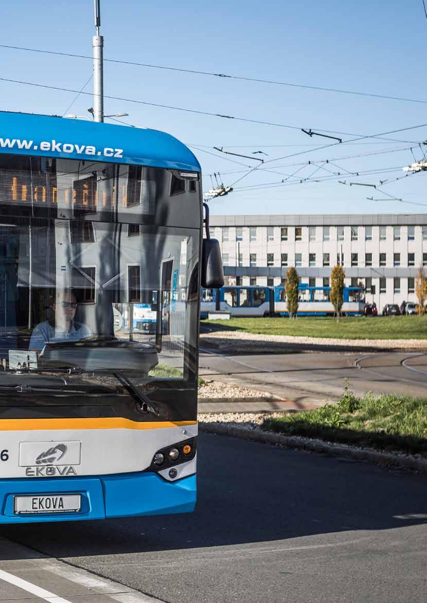 12 kilometrů BEZ TROLEJÍ Parciální trolejbus s