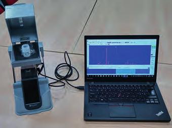 generace Super Fast SDD s grafenovým okénkem (rozsah prvků od Na, zvýšená citlivost pro Mg, Al, Si), nová extrémně výkonná elektronika pro zpracování signálu spektrometr pracuje s toky impulzů