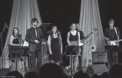 HUDBA POMÁHÁ - HUDBA PRO PETRU A RENÁTU 8. ROČNÍK BENEFIČNÍHO FESTIVALU 5. 12. ve 20.00, M-klub, Vysoké Mýto DAN BÁRTA & ILLUSTRATOSPHERE Vánoční koncerty: Ježíšek pro Petru a Renátu 30. 11. v 17.