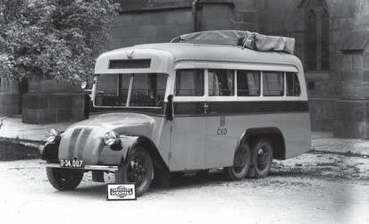 Vitrinka 1936-1950 VZESTUP VÝROBY AUTOBUSŮ O BUDOUCNOSTI VE VYSOKÉM MÝTĚ ROZHODNUTO Dnes navazujeme na článek z květnového zpravodaje.