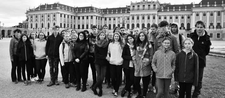 STR 23 Foto: archiv školy zachovalé nivní oblasti podél řeky Dunaj, mezi Vídní a slovenskými hranicemi, návštěvou ekocentra.