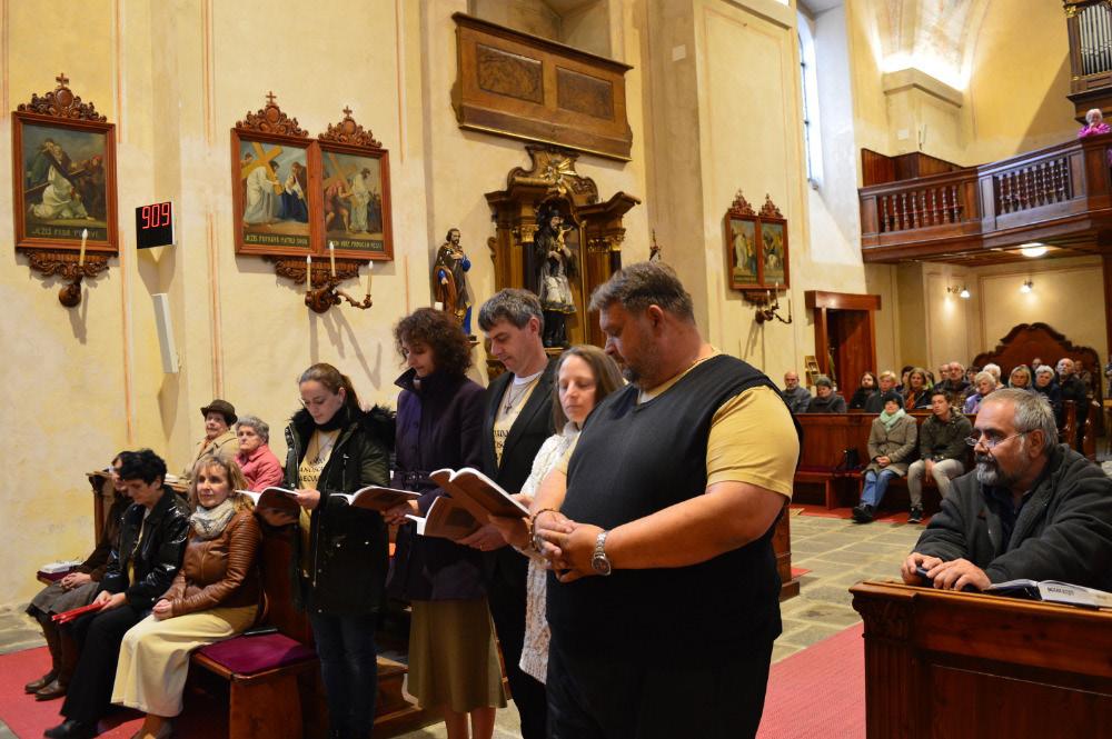 PROFESNÍ SLIBY SUŠICKÝCH TERCIÁŘŮ sobotu 4. 5. 2019 v klášterním kostele sv. Felixe při veřejné slavnostní mši V svaté 5 našich sester a bratří složilo profesní sliby Sekulárního františkánského řádu.