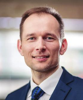 lidské zdroje Henrich Chomist