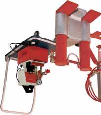 ZVÁNÍ TĚŽKÝH NÁKLŮ Hydraulický zvedák typ Primus Výhody hydraulického zvedáku Primus: Vysoký výkon při nízké hmotnosti Výkyvné nohy pro optimální umístění Rovnoměrné rozložení