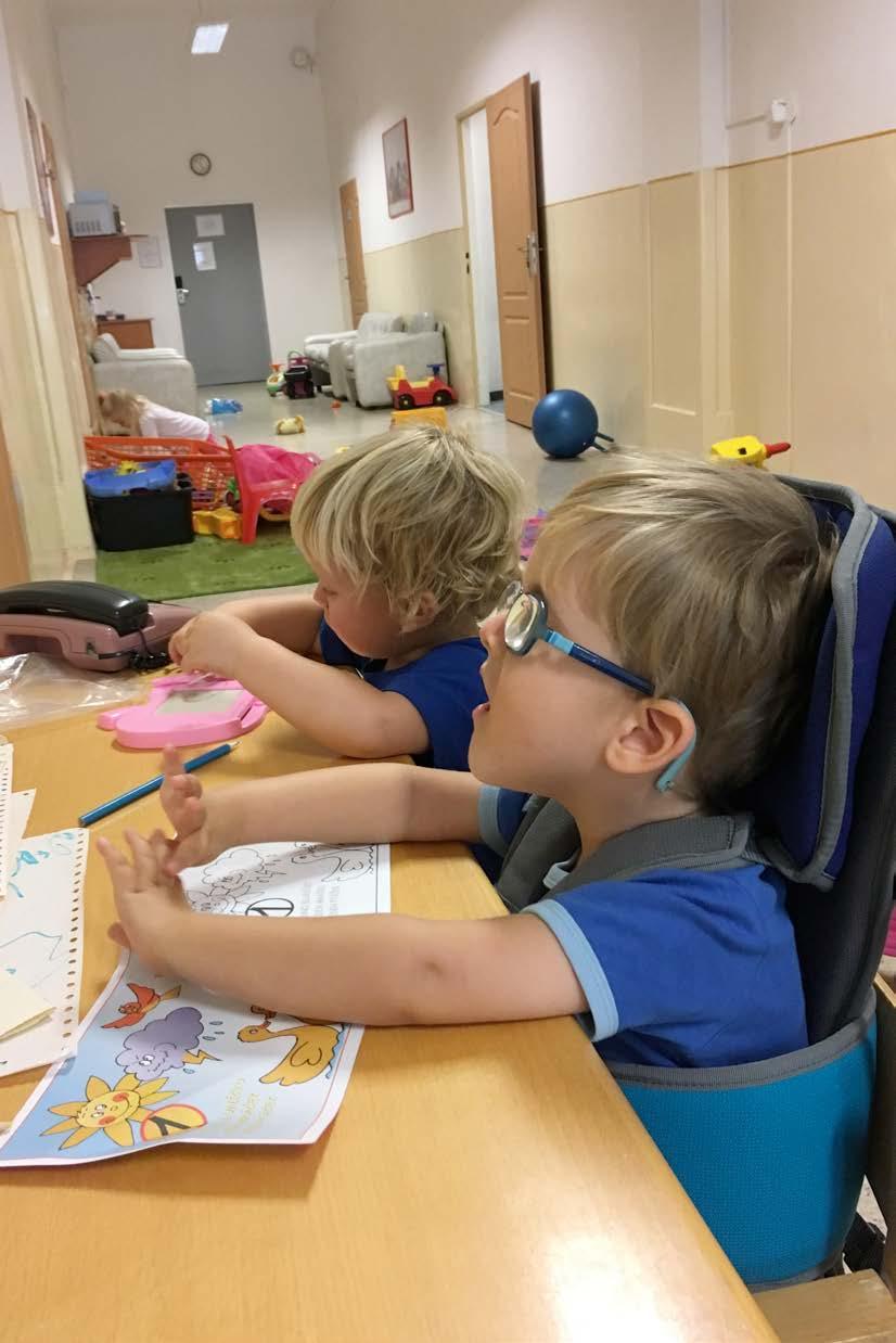 Ley Hyvärinen Romana Chalupová (převzetí kompletní sady testů pro Speciálně pedagogické centrum EDA získala pouze tři zařízení v ČR) 12. 14. 5.