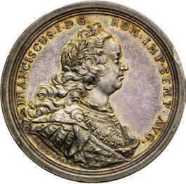 323. R! Good EF / About UNC 900 Stříbrná medaile 1745.