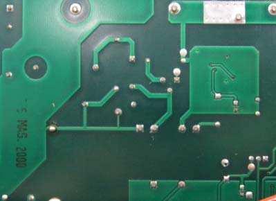 150 T / 150 W EXPLANATION To check the mosfet of the switching power supply unit, carry the following measurements with a diode tester: S D G Should there be a short-circuit on one of these