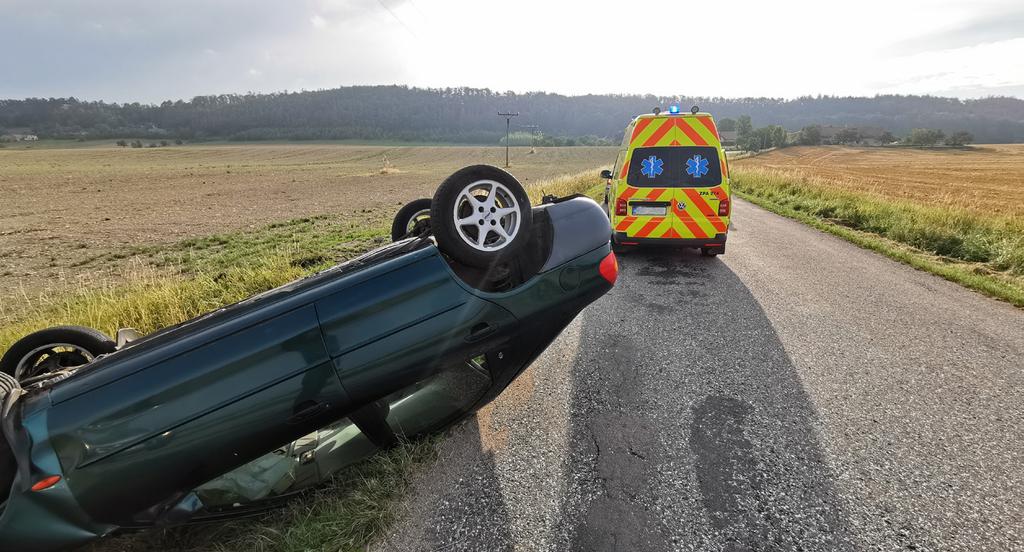 Krátce po jeho nástupu do výkonu služby však kolega dostal velmi lukrativní nabídku od Záchranné služby Pardubického kraje, a jelikož práce řidiče a zdravotnického záchranáře byla již dlouhou dobu