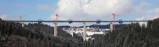 19 Calculation model: a) Valy bridge, b) Rieka bridge Obr. 20 Výpočtový model postupná stavba mostu Fig. 20 Calculation model incremental bridge construction Obr.