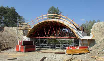 šířky 1,25 m.