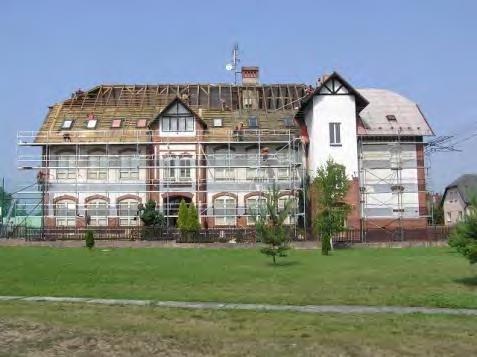Mateřská škola: Mgr. Josef Hartoš a Mgr. Jiří Siostrzonek za zřizovatele Mgr.