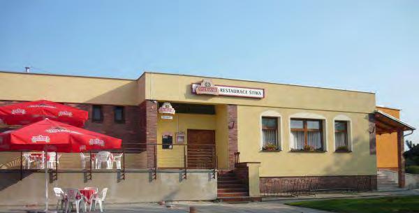 kromě kotlů na tuhá paliva, ve kterých se často spaluje vše možné, je i frekventovaná doprava.