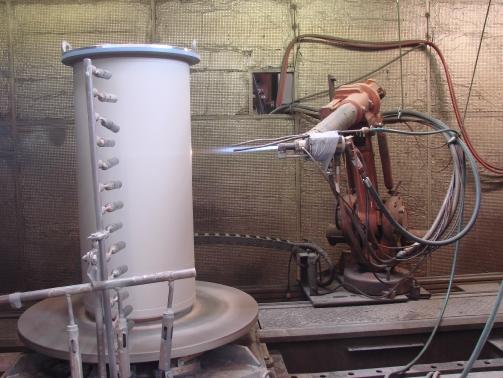 Touto technologickou metodou žárového nástřiku lze nanášet všechny typy přídavných materiálů vhodné práškové formy a vhodné velikosti částic, především však s výhodou materiály s vysokou teplotou