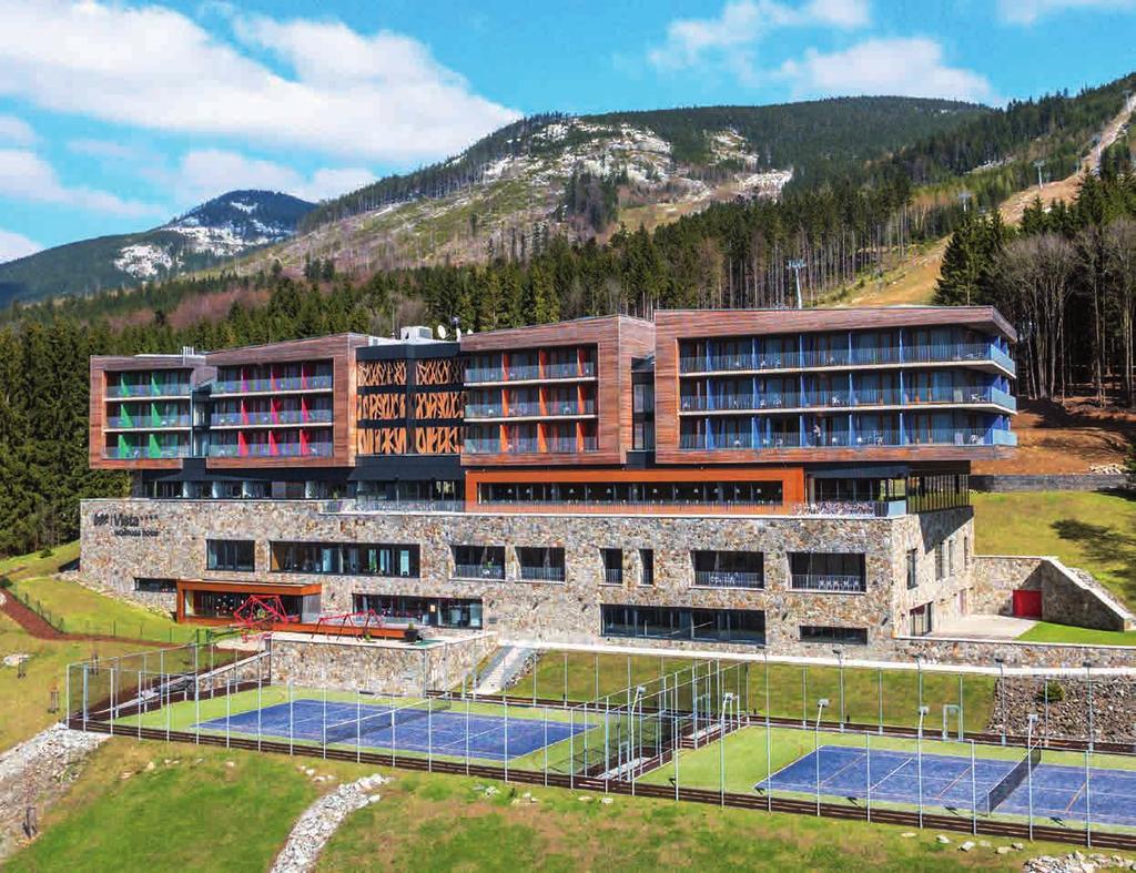 Wellness hotel Vista 4-hvězdičkový hotel uprostřed hor zážitků Kongresové prostory Špičkový