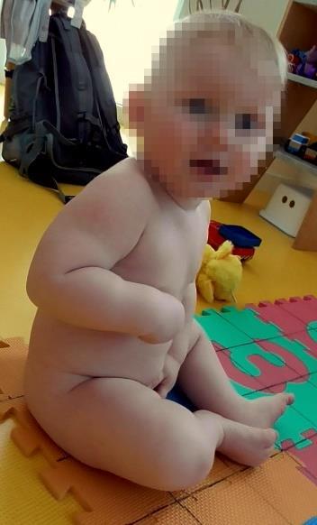 Obrázky 41, 42 a 43. Spontánní motorika a postura probanda č.
