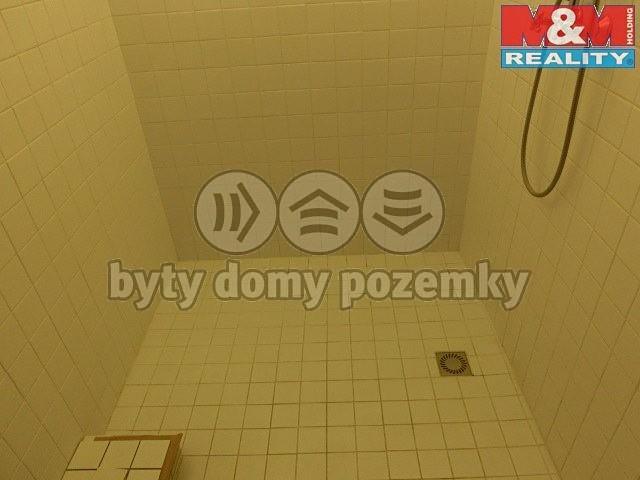 Záznam o prodeji srovnávané nemovitosti č. 2 1. Identifikace Prodej, Byt, 100 m 2, Okružní,, Celková cena: 2.399.000 Kč Adresa: Okružní,, 2.
